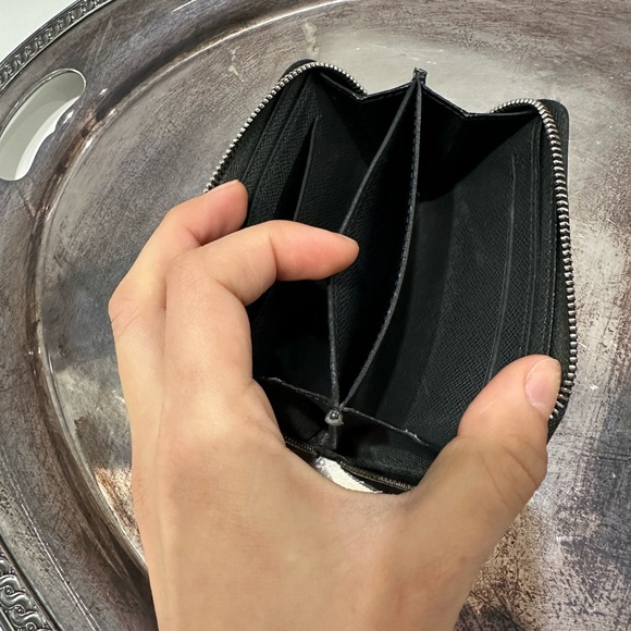 LV Taiga zip coin purse - Picture 11 of 16